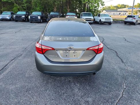 Used 2017 Toyota Corolla LE w/ LE Premium Package FWD image 7