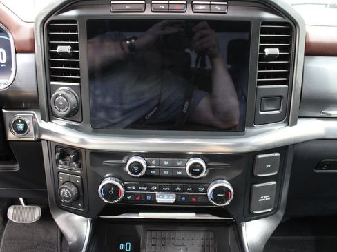 Used 2023 Ford F150 Lariat w/ Equipment Group 502A High AWD/4WD image 16