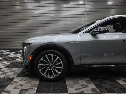 Used 2024 Cadillac Lyriq Sport AWD/4WD image 44