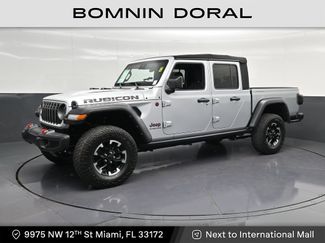 Used 2024 Jeep Gladiator Rubicon w/ Safety Group AWD/4WD video 1