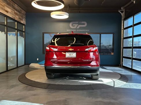 Used 2018 Chevrolet Equinox Premier AWD/4WD image 4