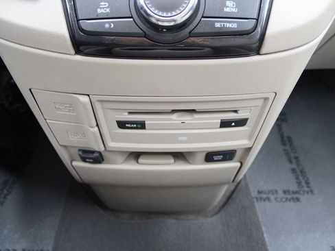 Used 2015 Honda Odyssey Touring Elite image 33