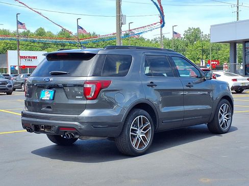 Used 2019 Ford Explorer Sport AWD/4WD image 2
