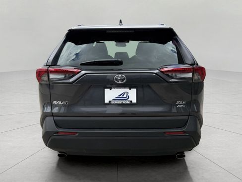 Used 2021 Toyota RAV4 XLE w/ Convenience Package AWD/4WD image 11