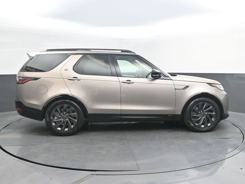 Used 2022 Land Rover Discovery S R-Dynamic AWD/4WD image 8