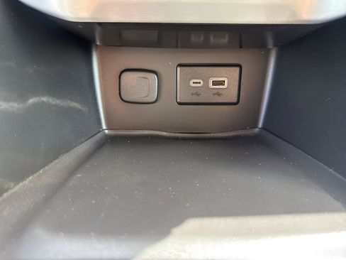 Used 2023 GMC Acadia SLE w/ Driver Convenience Package AWD/4WD image 27