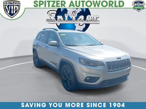 Used 2020 Jeep Cherokee Latitude Plus AWD/4WD image 2