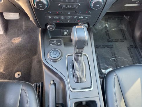 Used 2019 Ford Ranger Lariat w/ Equipment Group 501A Mid AWD/4WD image 19