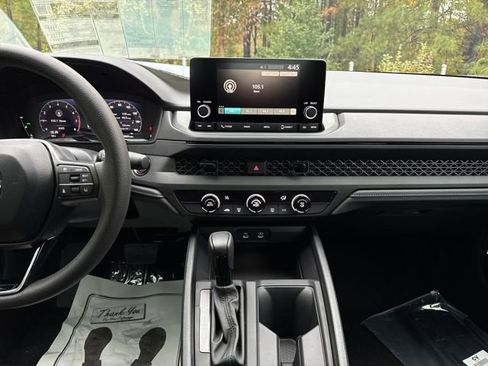 New 2025 Honda Accord LX image 15