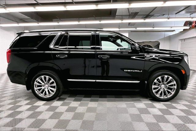 Used 2023 GMC Yukon Denali w/ LPO, Floor Liner Package AWD/4WD image 14