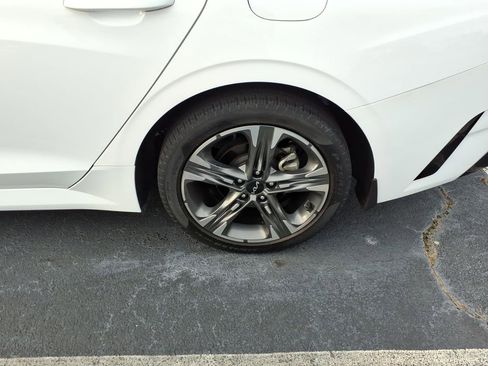 Used 2022 Kia K5 LXS AWD/4WD image 6