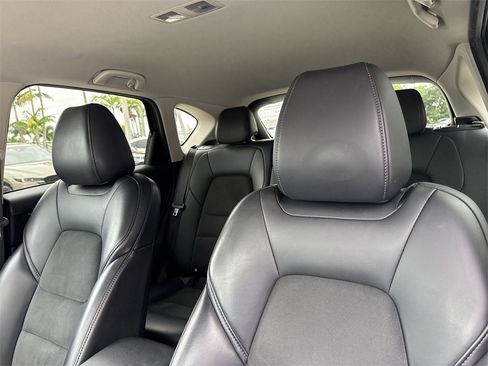 Used 2020 MAZDA CX-5 Touring image 43