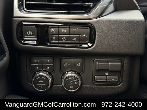 New 2026 GMC Yukon XL Denali w/ Denali Reserve Package AWD/4WD image 20