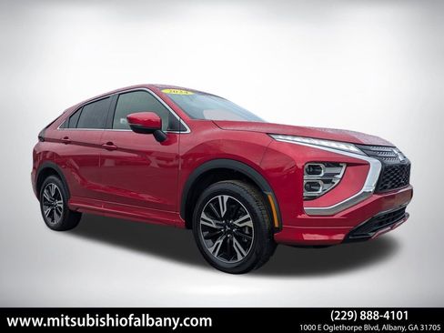 Used 2024 Mitsubishi Eclipse Cross SEL image 1