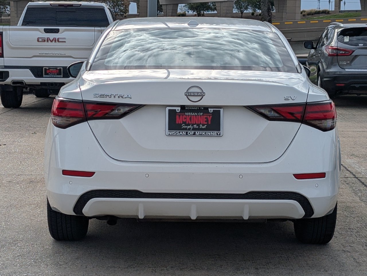 Used 2024 Nissan Sentra SV FWD image 5