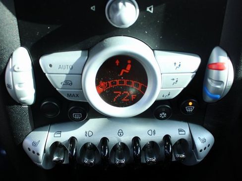 Used 2010 MINI Cooper S image 16