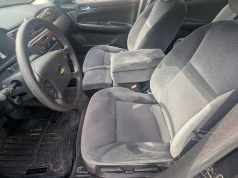 Used 2015 Chevrolet Impala LS image 16