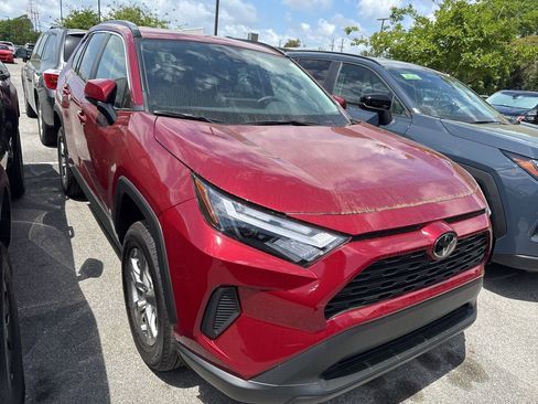 Used 2025 Toyota RAV4 XLE w/ Convenience Package image 3