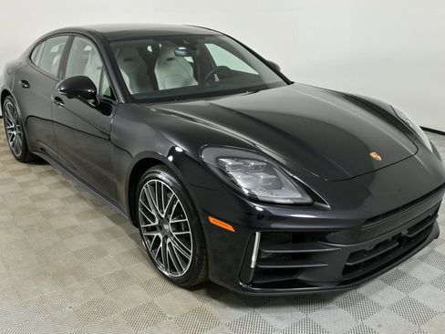 New 2026 Porsche Panamera 4 E-Hybrid image 28