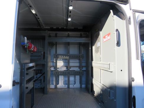 Used 2018 Ford Transit 350 350 Van Med. Roof w/Sliding Pa image 28