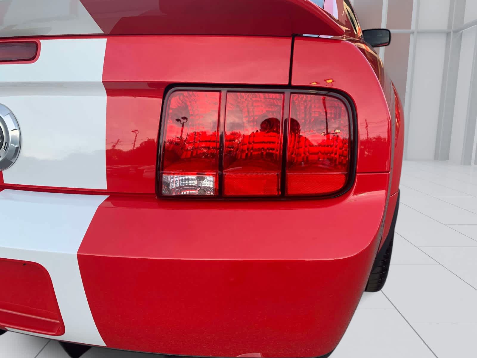 Used 2008 Ford Mustang Shelby GT500 RWD image 28