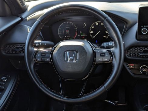 Used 2025 Honda HR-V Sport image 17