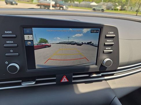 New 2026 Hyundai Elantra SE FWD image 11