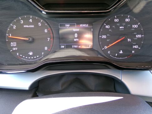 Used 2025 Chevrolet Trax LS image 7