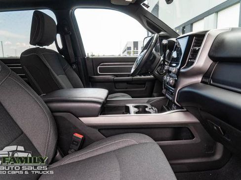Used 2021 RAM 2500 Big Horn w/ Level B Equipment Group AWD/4WD image 27