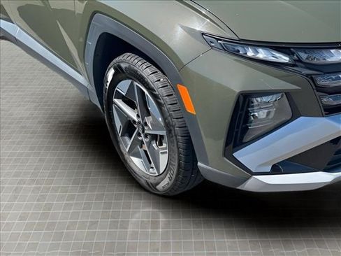 Used 2025 Hyundai Tucson SEL AWD/4WD image 10