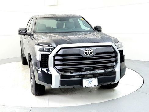 New 2026 Toyota Tundra Limited AWD/4WD image 8