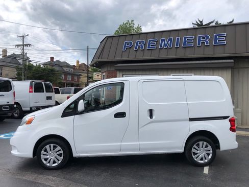 Used 2020 Nissan NV200 SV w/ Back Door Glass Package FWD image 3