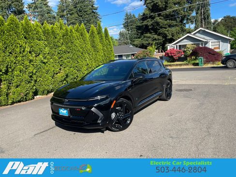 Used 2024 Chevrolet Equinox EV RS FWD image 2