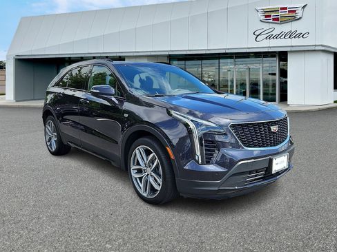 Certified 2023 Cadillac XT4 Sport w/ Cold Weather Package AWD/4WD image 7