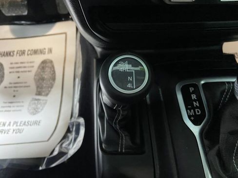 Used 2018 Jeep Wrangler Unlimited Sahara w/ Dual Top Group image 20