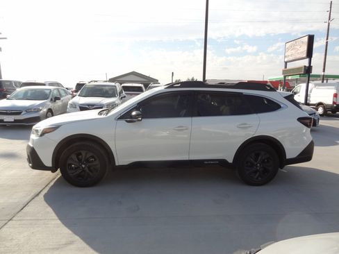 Used 2021 Subaru Outback Onyx Edition XT image 8