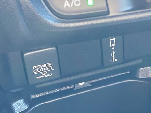 Used 2019 Honda Fit EX image 37