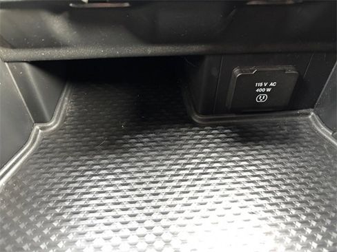 Used 2022 RAM 1500 Rebel image 25