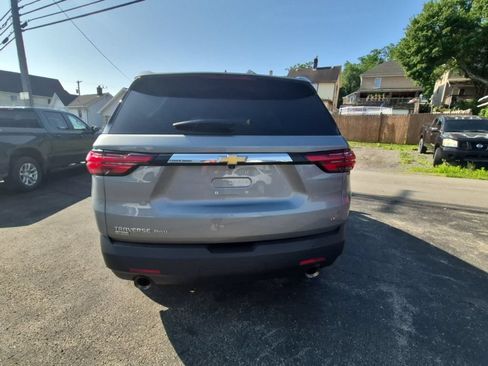 Used 2024 Chevrolet Traverse LT w/ LPO, Floor Liner Package AWD/4WD image 6