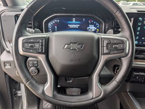 Used 2024 Chevrolet Silverado 1500 LT Trail Boss w/ Convenience Package II AWD/4WD image 12