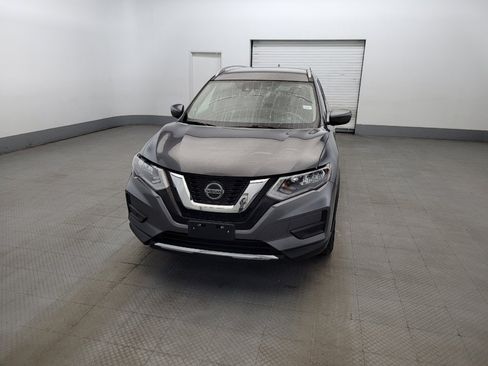 Used 2019 Nissan Rogue SV AWD/4WD image 15