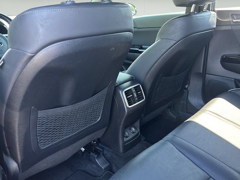 Used 2020 Kia Sportage SX FWD image 17