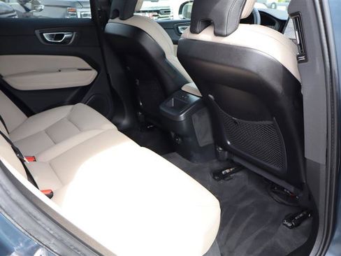 Used 2026 Volvo XC60 B5 Plus image 15