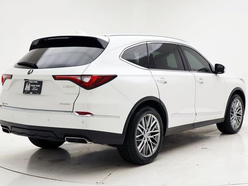 Used 2024 Acura MDX SH-AWD w/ Advance Package image 9