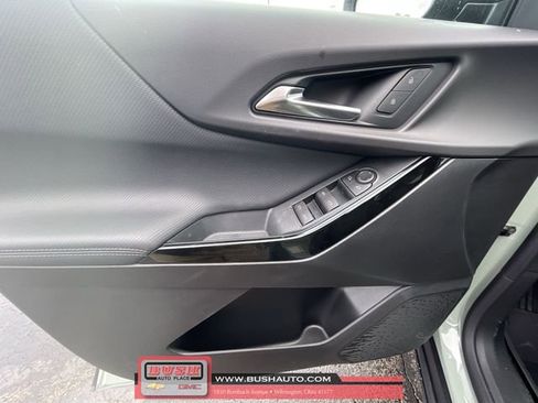 New 2026 Chevrolet Equinox LT w/ LPO, Floor Liner Package image 23