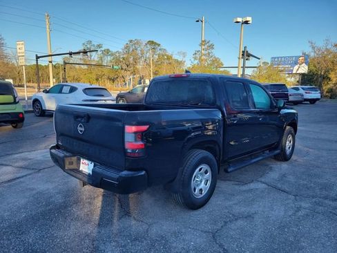 Used 2022 Nissan Frontier S w/ Technology Package image 2