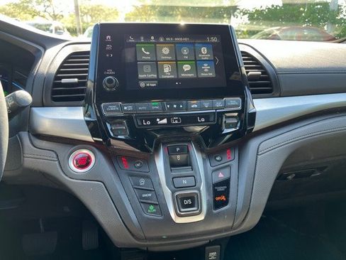 Used 2024 Honda Odyssey Sport image 7