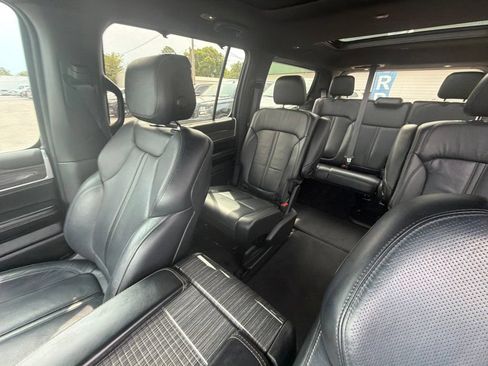Used 2022 Jeep Wagoneer Series III w/ Premium Group I RWD image 20