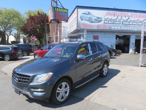 Used 2014 Mercedes-Benz ML 350 4MATIC image 2