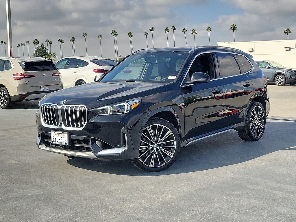Used 2026 BMW X1 xDrive28i w/ Technology Package AWD/4WD image 1